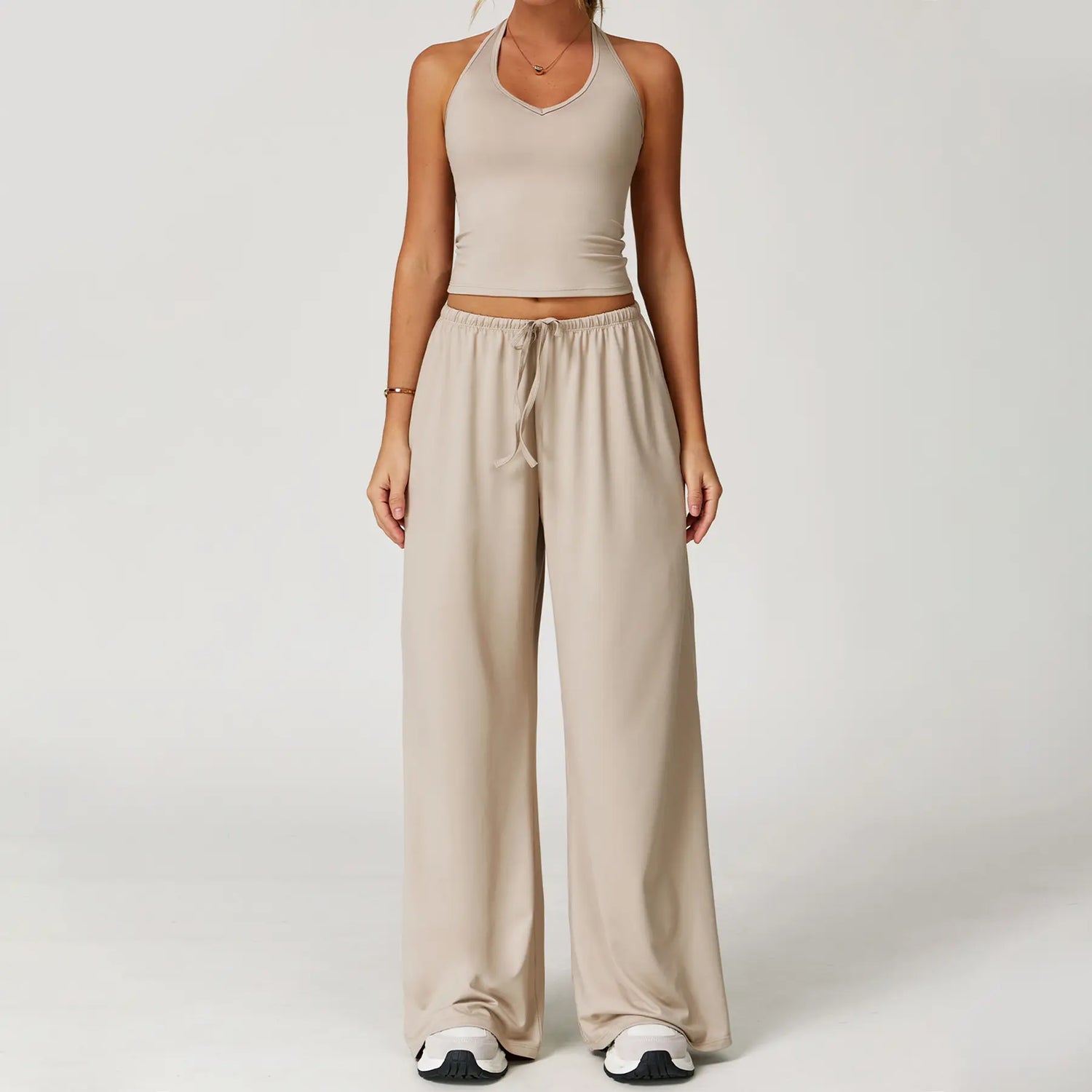 NINONERA 2-Piece Athleisure Outfit — Linens