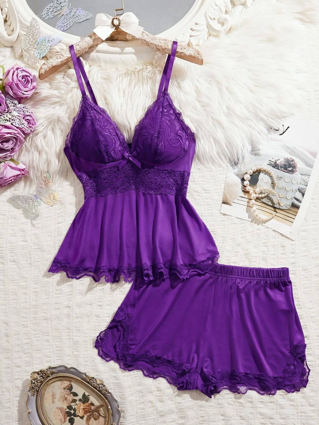 NINONERA Plain Lace Patchwork Bow Decor Cami Top & Shorts PJ Set — Deep Purple