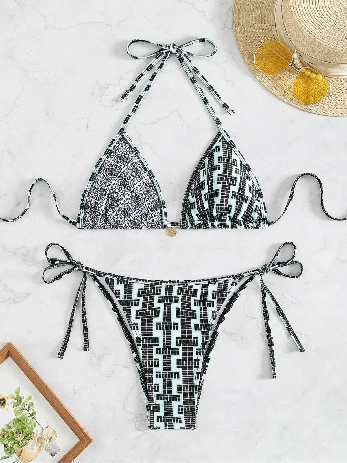 NINONERA PrintMuse Halter Bikini Set - Black and White