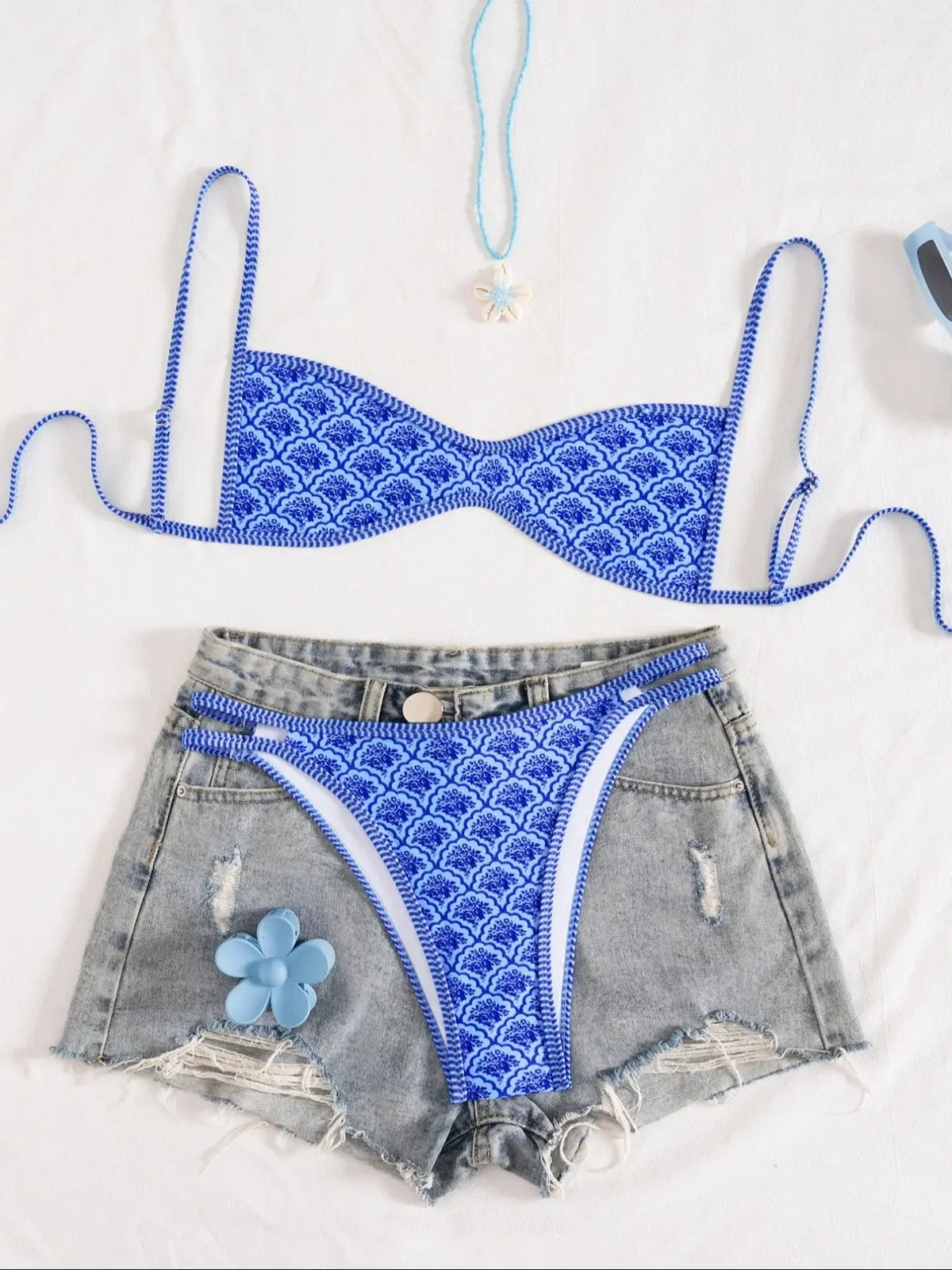 NINONERA PetalLine Floral Bikini Set - Blue
