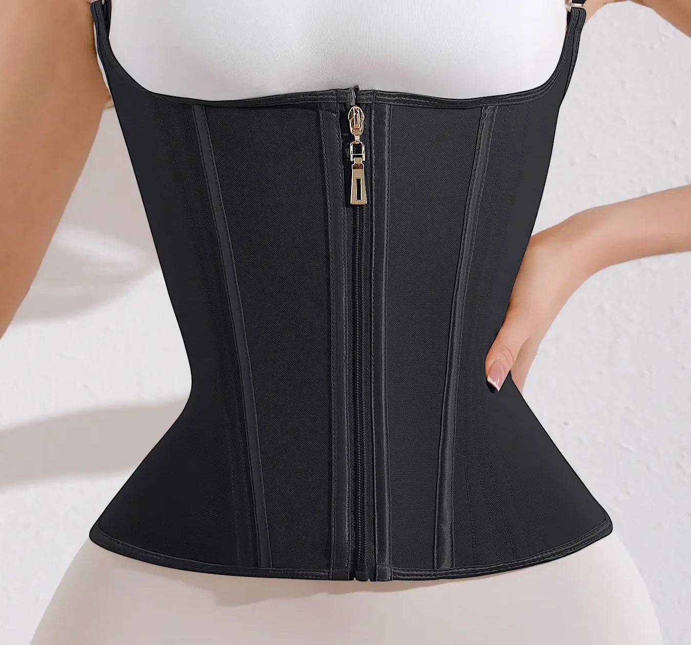 NINONERA FormFrame Hook-Zip Shapewear Top - Jet Black