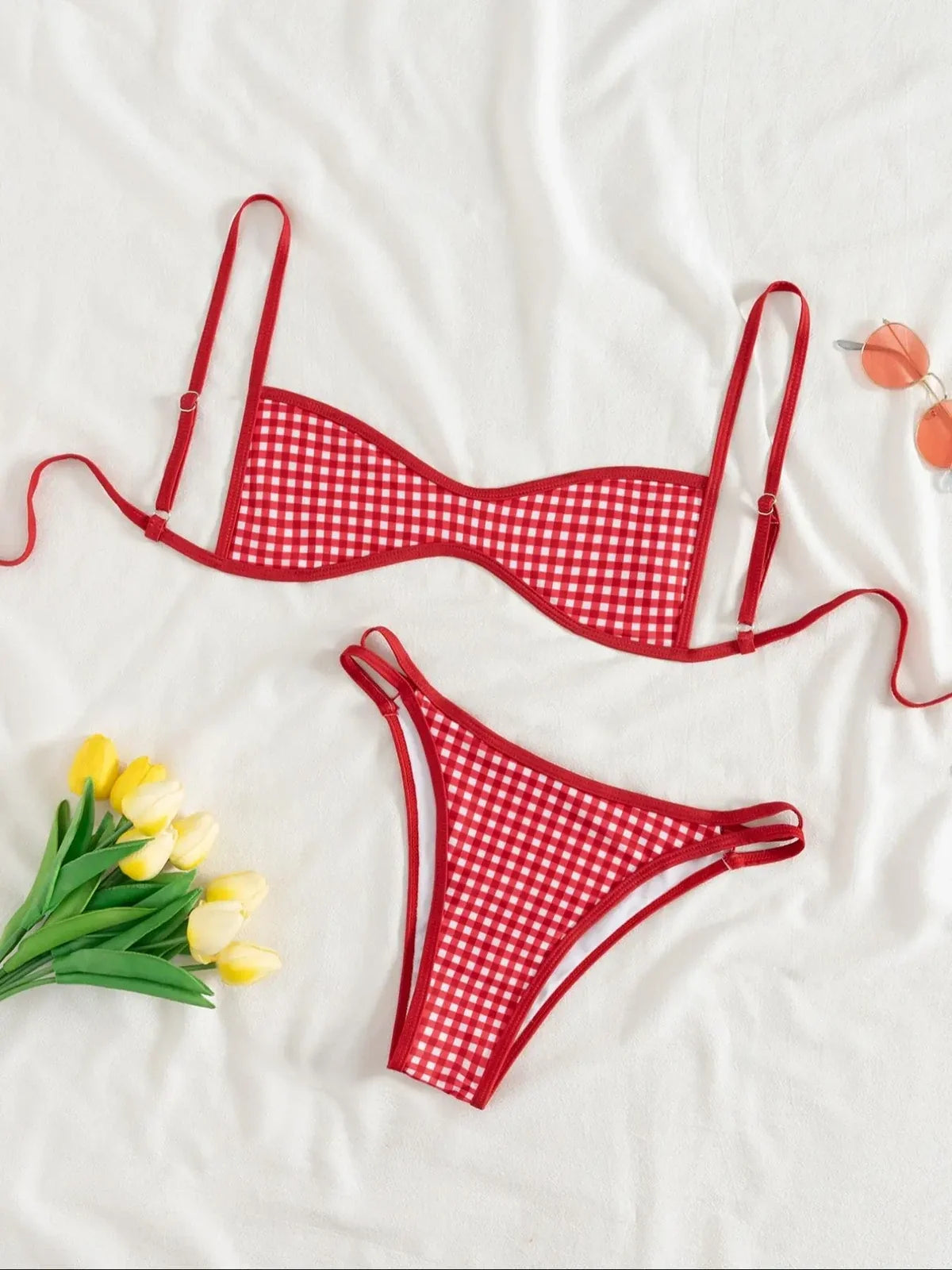 NINONERA PetalLine Floral Bikini Set - Red